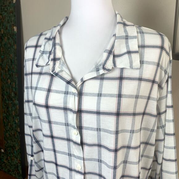 Love Potion Plus Size 3X Plaid Shirt Blue White Button Up Long Sleeve Ruched - Picture 3 of 7
